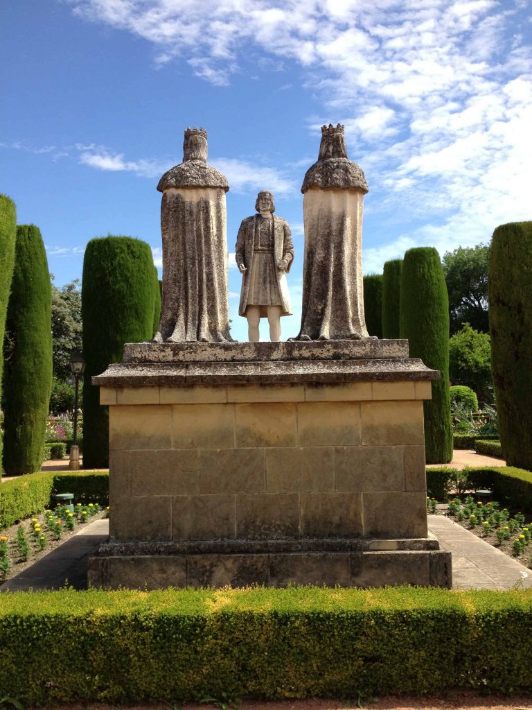 Figures representing the meeting of Columbus with Ferdenando and Isabel at the Alcázar in Córdoba