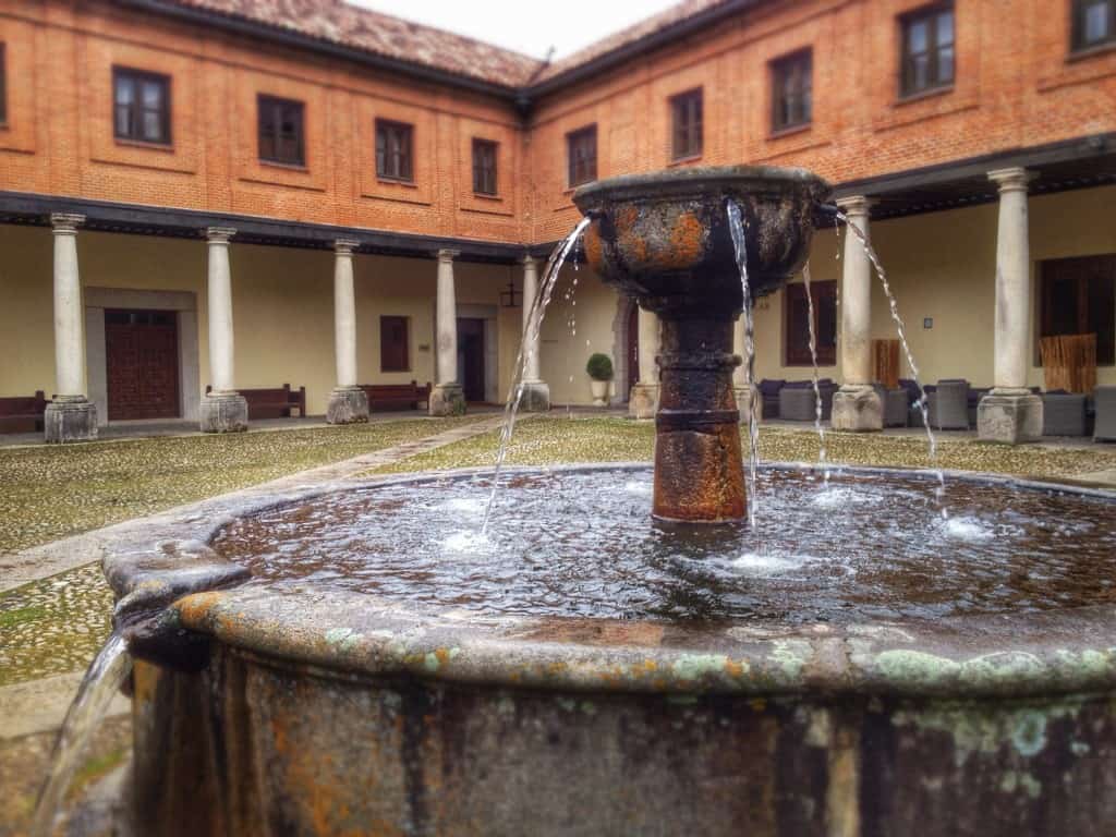 Inner courtyard of the Sheraton