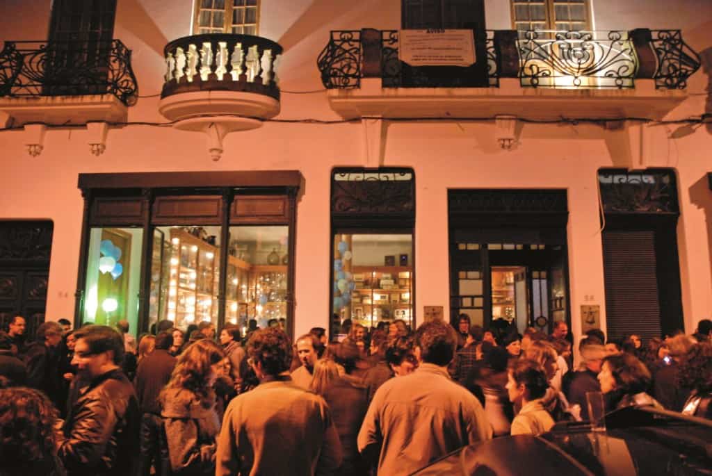 Nightlife at the Galleries, Photo Credit: Porto Convention and Visitors Bureau CC BY-NC-ND - Associação de Turismo do Porto e Norte, AR